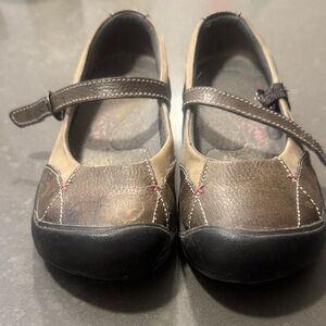 Keen Womens Brown and Black Mary Jane’s